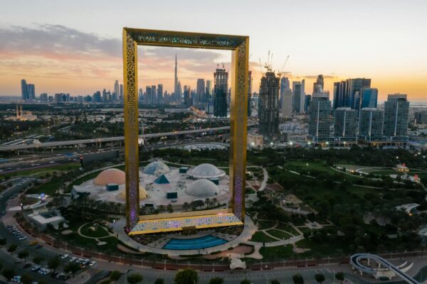 dubai frame